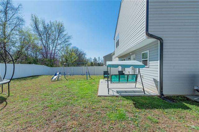501 Caden Village Circle, Lexington, NC 27295