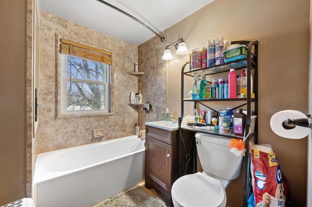 2010 N 31st STREET, Milwaukee, WI 53208