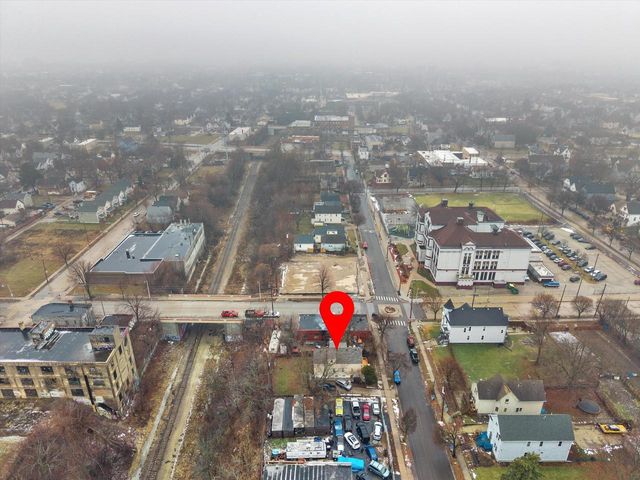 2010 N 31st STREET, Milwaukee, WI 53208