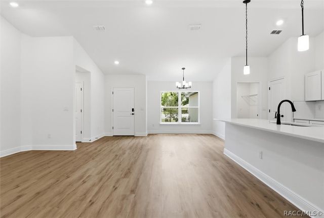 2665 E Maidstone Court, Hernando, FL 34442