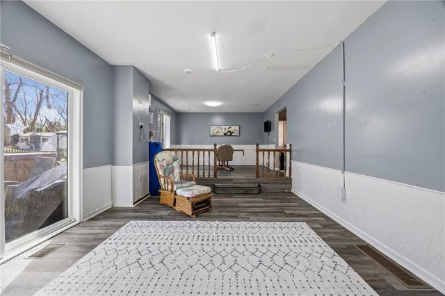 1738 Creek St, Penfield, NY 14526