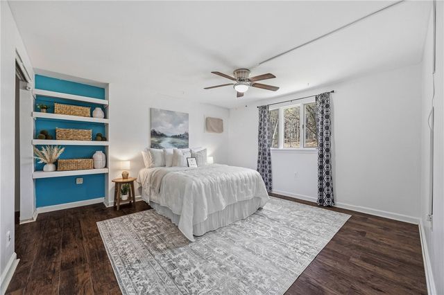 1738 Creek St, Penfield, NY 14526