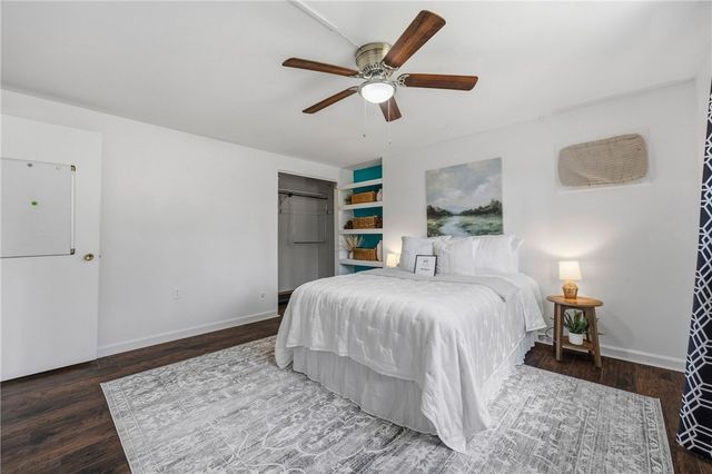 1738 Creek St, Penfield, NY 14526