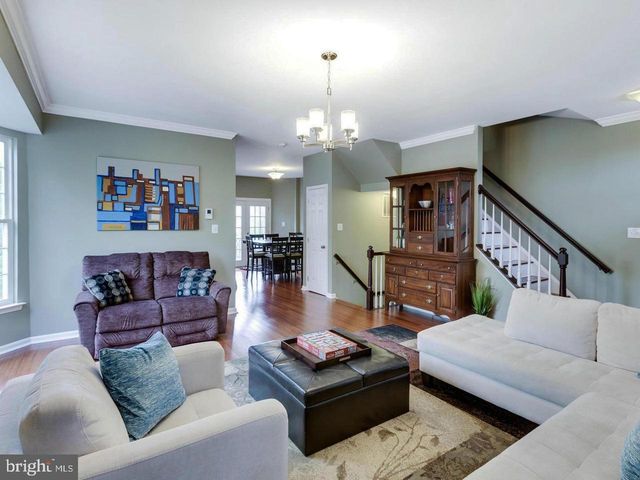 6597 PATENT PARISH LN, Alexandria, VA 22315