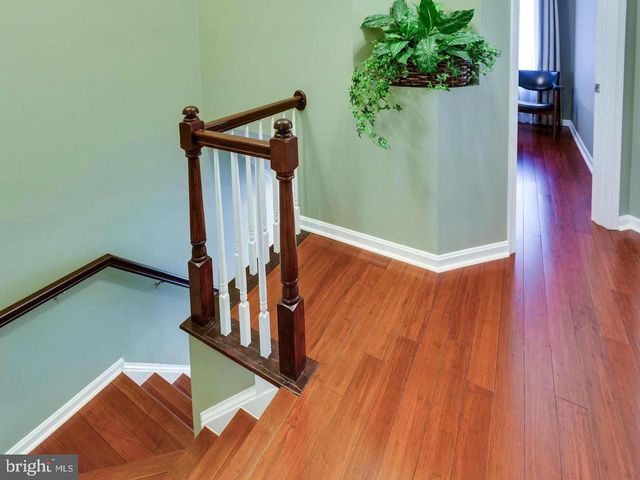 6597 PATENT PARISH LN, Alexandria, VA 22315