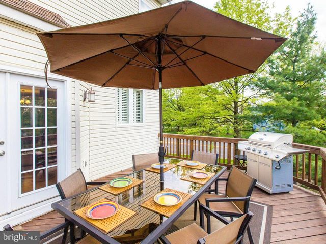 6597 PATENT PARISH LN, Alexandria, VA 22315