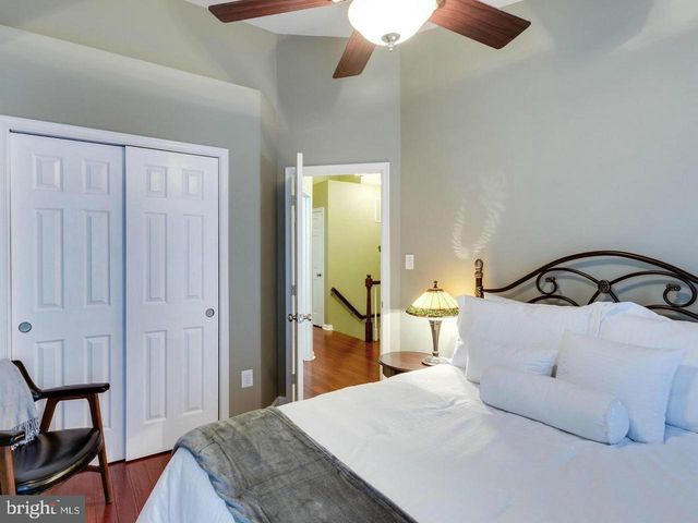 6597 PATENT PARISH LN, Alexandria, VA 22315