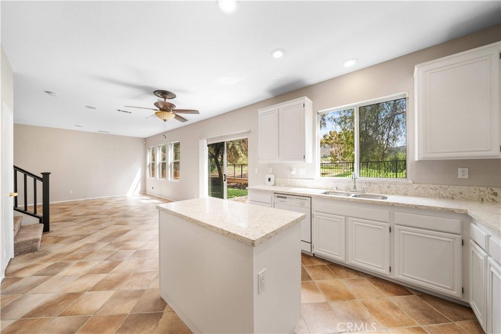 Image 13 of property listing at 28357 Hillsdale, Moreno Valley, CA 92555