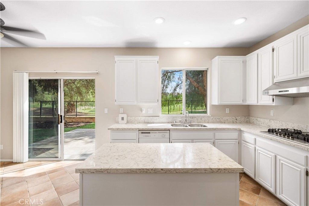 Image 17 of property listing at 28357 Hillsdale, Moreno Valley, CA 92555