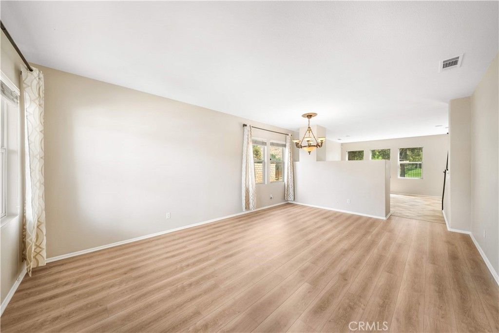 Image 4 of property listing at 28357 Hillsdale, Moreno Valley, CA 92555