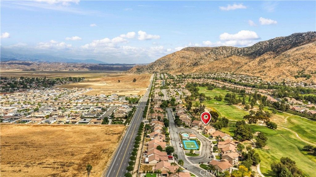 Image 50 of property listing at 28357 Hillsdale, Moreno Valley, CA 92555