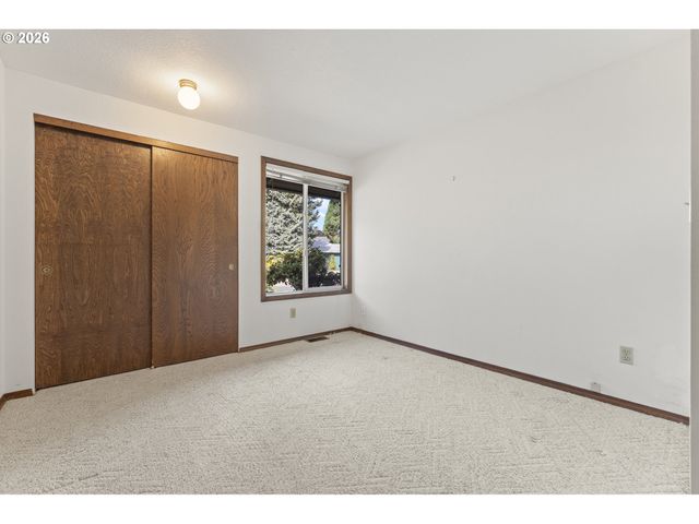 5920 Nw 208TH Ave, Portland, OR 97229