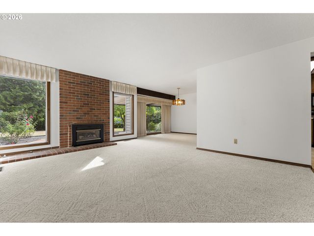 5920 Nw 208TH Ave, Portland, OR 97229