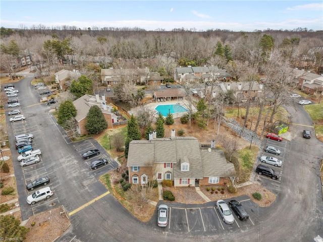 2753 Cottage Place, Greensboro, NC 27455