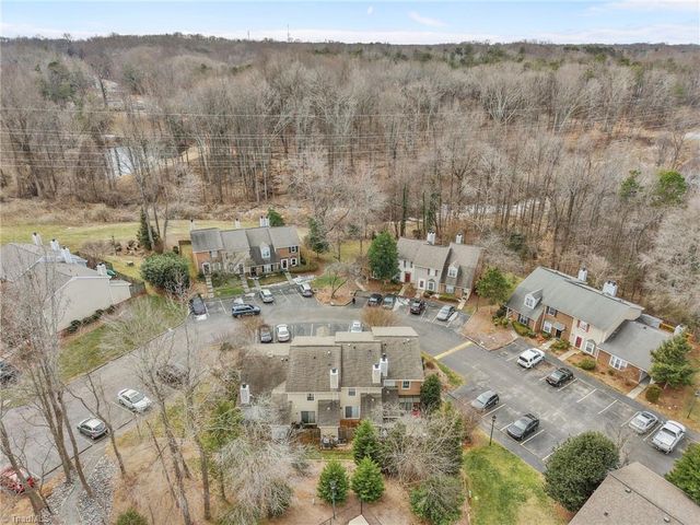 2753 Cottage Place, Greensboro, NC 27455