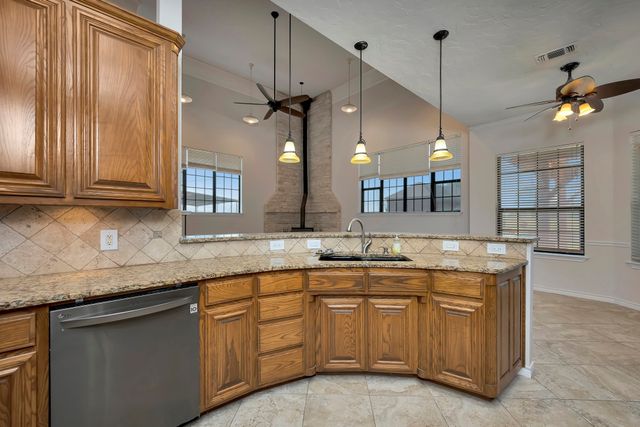 5520 White Settlement Road, Weatherford, TX 76087