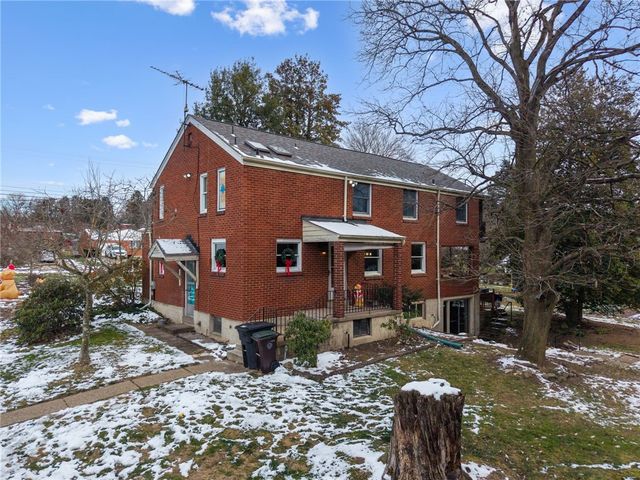 4773 Warner Dr, Murrysville, PA 15668