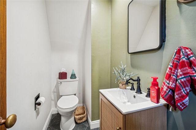 4773 Warner Dr, Murrysville, PA 15668