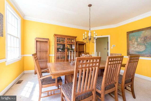 5 ASPEN DR, Ivyland, PA 18974