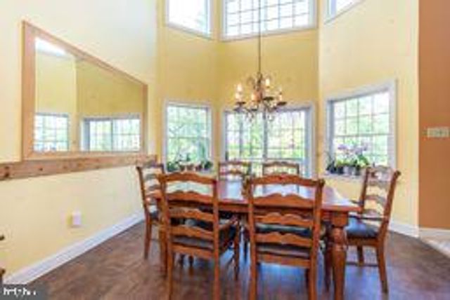 5 ASPEN DR, Ivyland, PA 18974