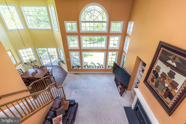 5 ASPEN DR, Ivyland, PA 18974