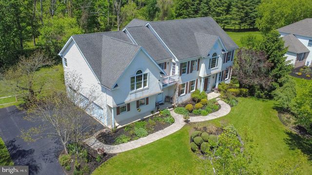 5 ASPEN DR, Ivyland, PA 18974