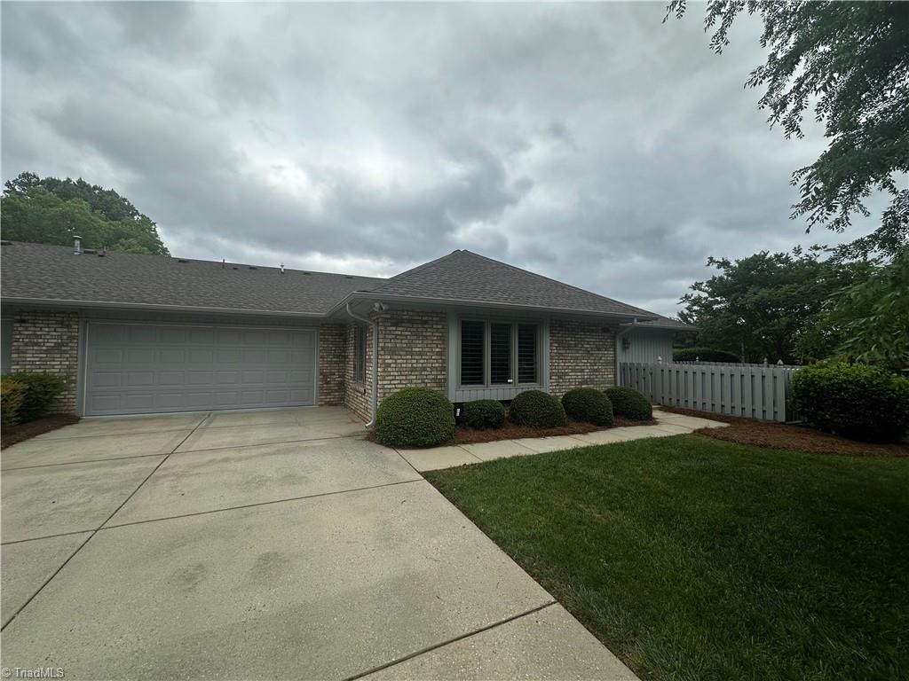 6 Kinlock Trail, Greensboro, NC 27410