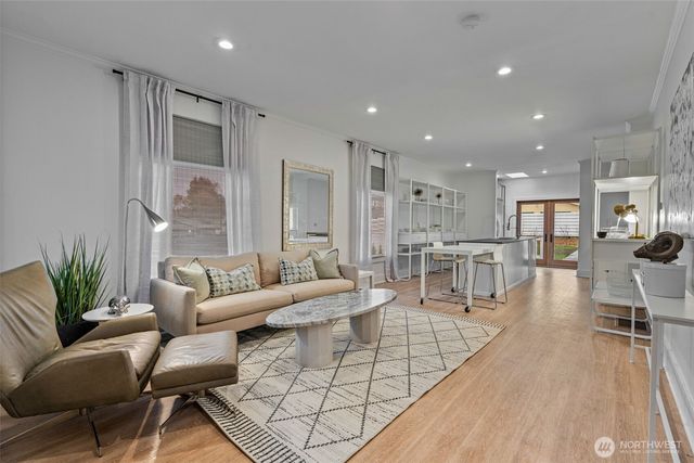 4605 N Cheyenne Street, Tacoma, WA 98407