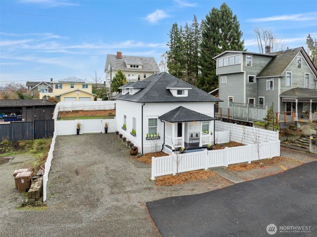 4605 N Cheyenne Street, Tacoma, WA 98407