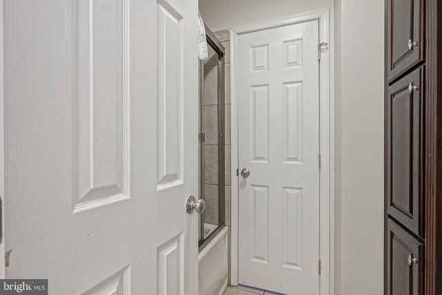 5 TERNBERRY COURT, Turnersville, NJ 08012