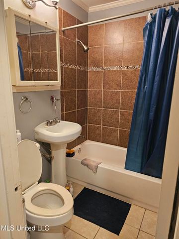 1687 Whitehead Drive, Southaven, MS 38671