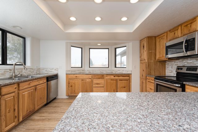 4907 Stamm Ln, Nampa, ID 83687