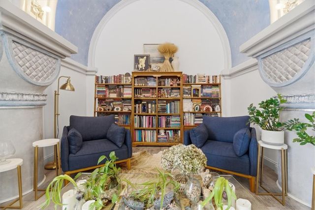 1 Pius St B4, South Side, PA 15203