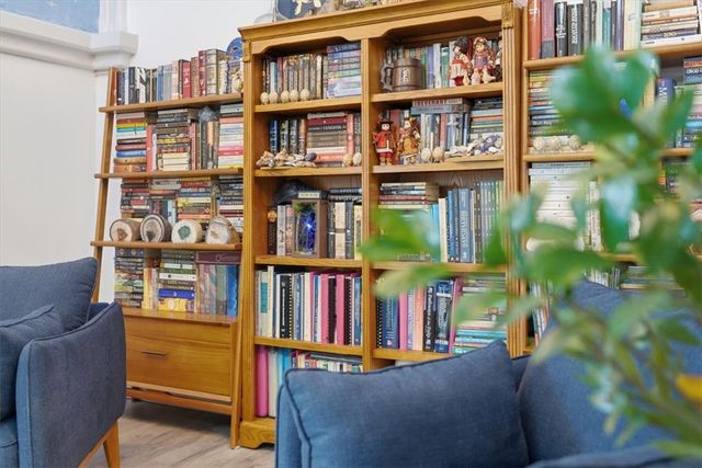 1 Pius St B4, South Side, PA 15203