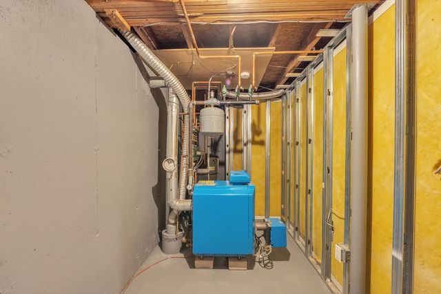 169 Sutton Ave, Oxford, MA 01540