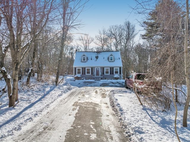 169 Sutton Ave, Oxford, MA 01540