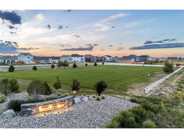 2707 Nantucket St, Strasburg, CO 80136