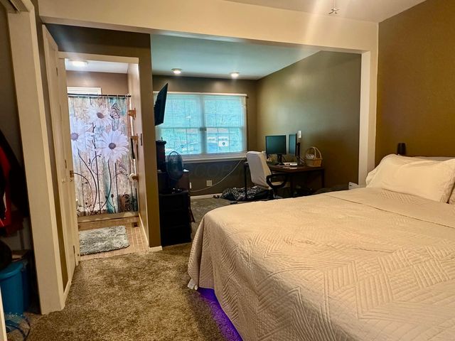 1562 Graham Road, Reynoldsburg, OH 43068
