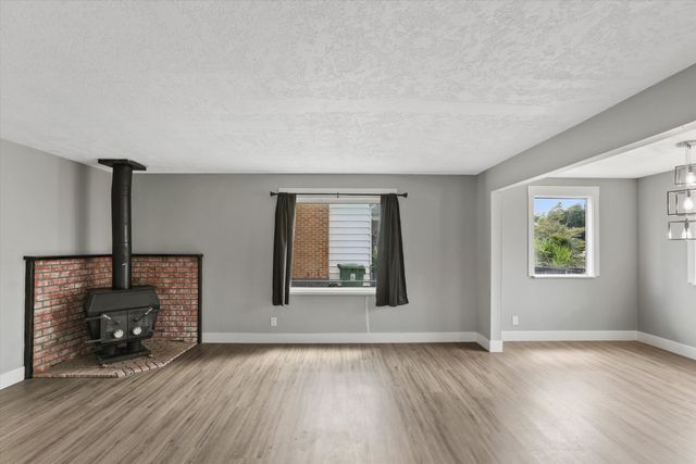 1618 N Smith St, Spokane, WA 99207