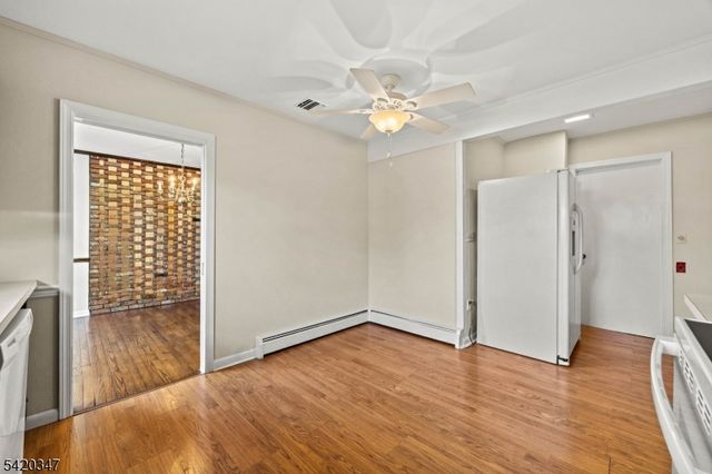 16 Parkway Dr, Montville Twp., NJ 07058