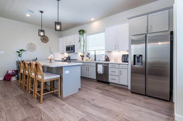 4919 Avenue J, Houston, TX 77011