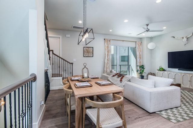 4919 Avenue J, Houston, TX 77011