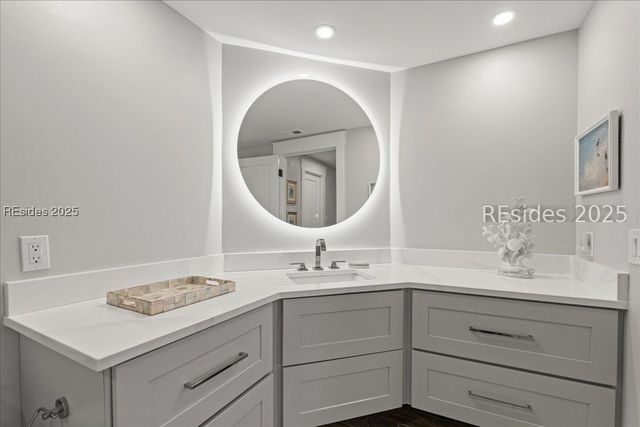 63 Ocean Ln Apt 2416, Hilton Head Island, SC 29928