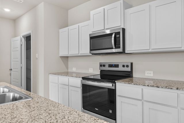 3053 Pecan Farm Lane, Fort Worth, TX 76140