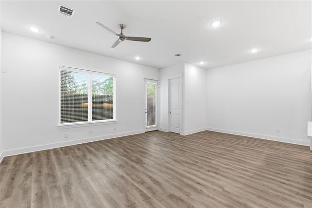 4605 Lavatera Street, Houston, TX 77018