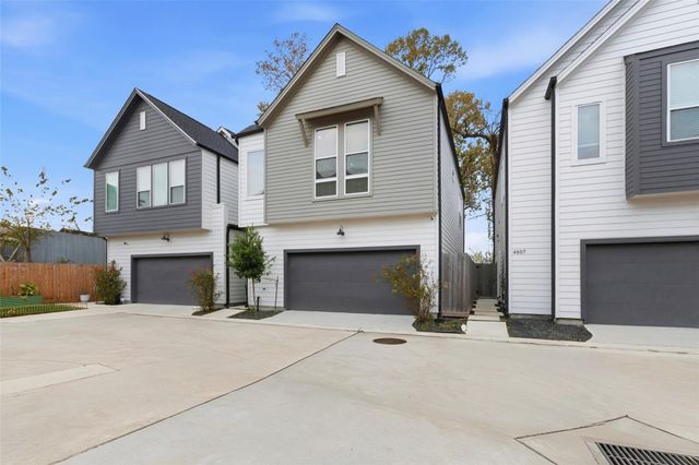 4605 Lavatera Street, Houston, TX 77018