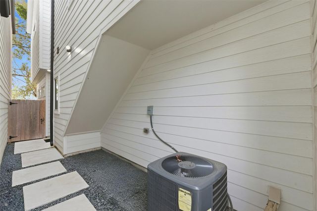 4605 Lavatera Street, Houston, TX 77018