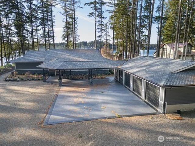 1120 E South Island Drive, Shelton, WA 98584