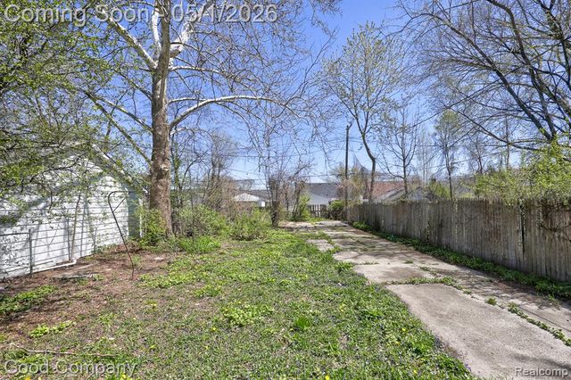 18956 Marlowe Street, Detroit, MI 48235