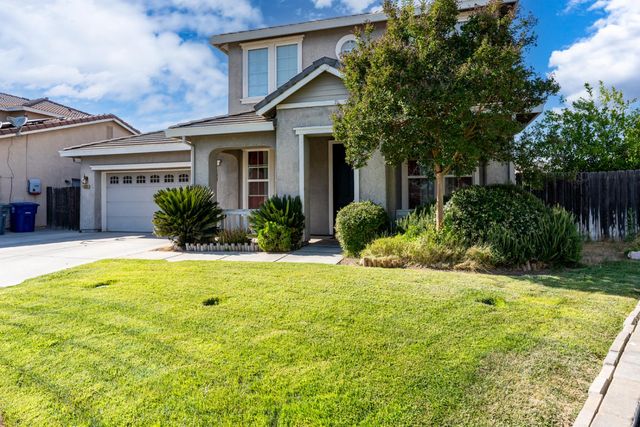 1085 Stanford Avenue, Madera, CA 93637